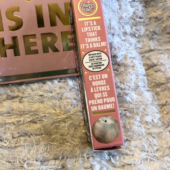 New w/tags PEACH POUT BALMY LIPSTICK “ peach Ball” - Picture 4 of 6